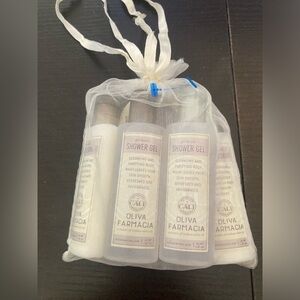 4/$25 Olivia Farmacia Travel set. 6 piece set. Made with extracts of italian oil